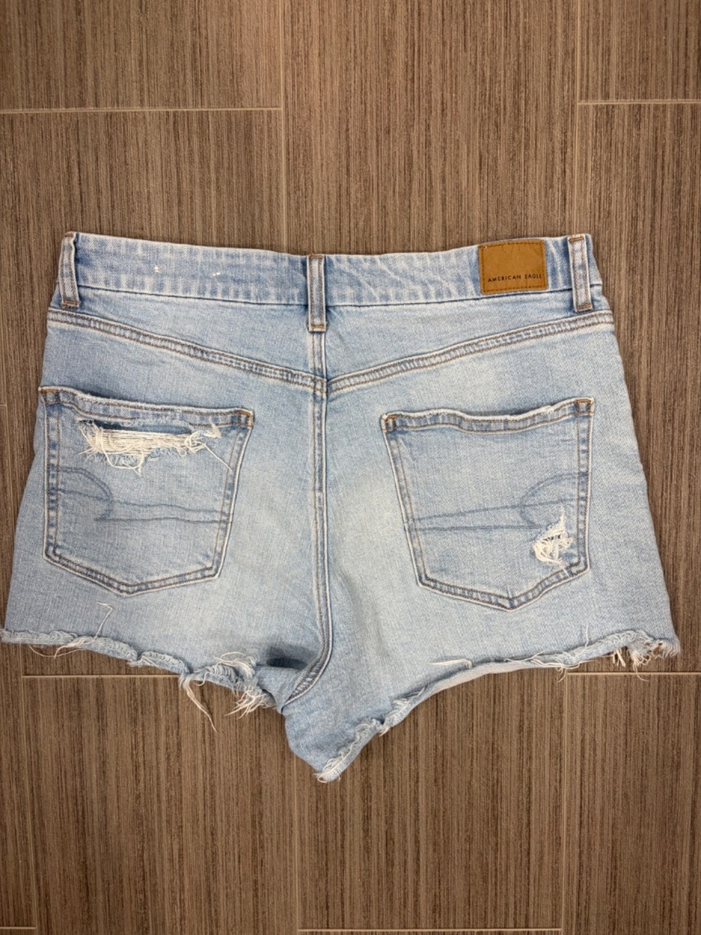 American Eagle curvy jean shorts - Picture 2 of 5
